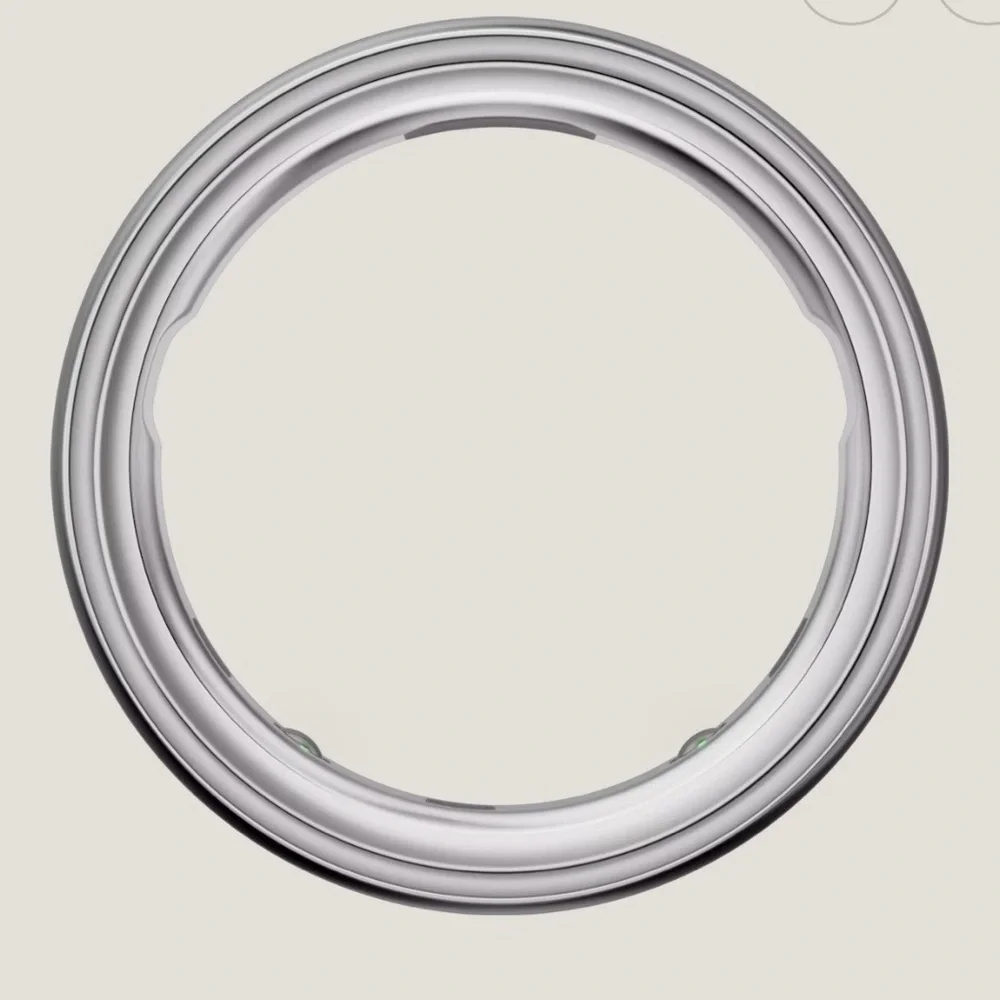 Oura Ring 4 - Silver Size: 10 BRAND NEW!! - Picture 3 of 5